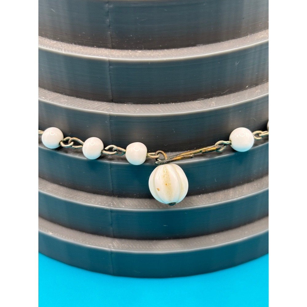 Vintage White Plastic Oval Beaded Necklace Extender Chain Charm READ - Picture 4 of 8